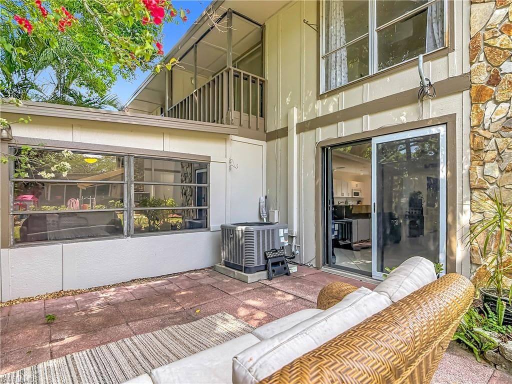 4293 Island CIR 4-39