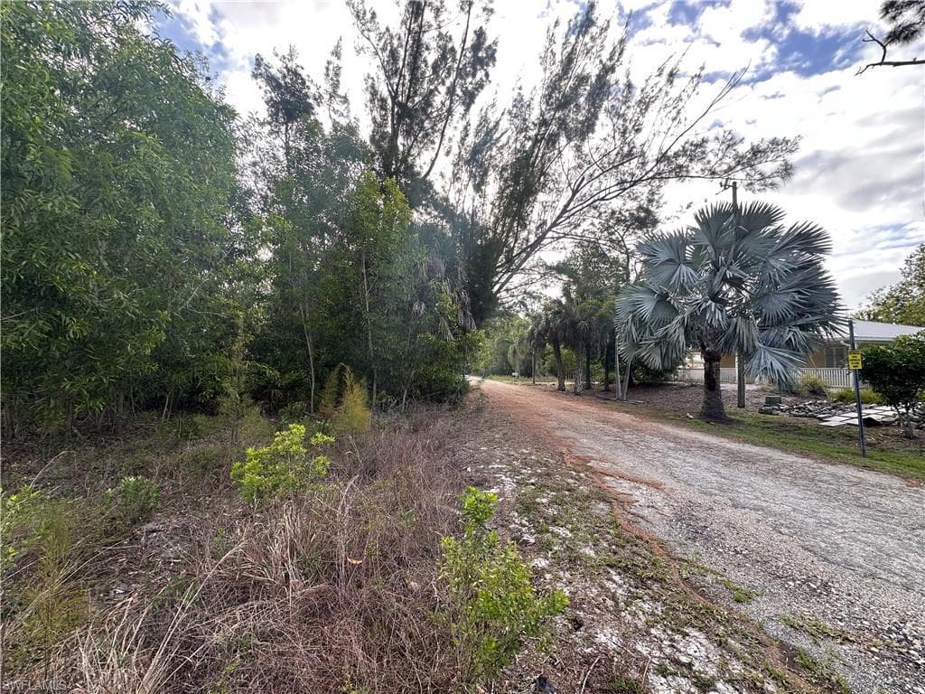 7342 Sundiet BLVD-3