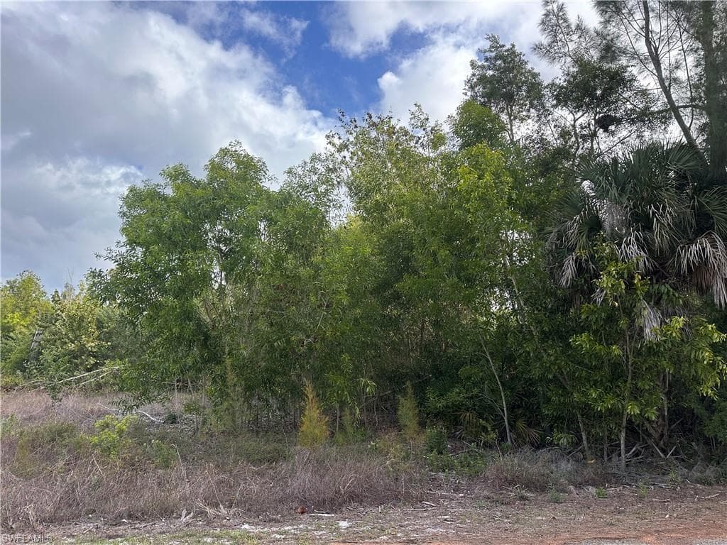 7342 Sundiet BLVD-5