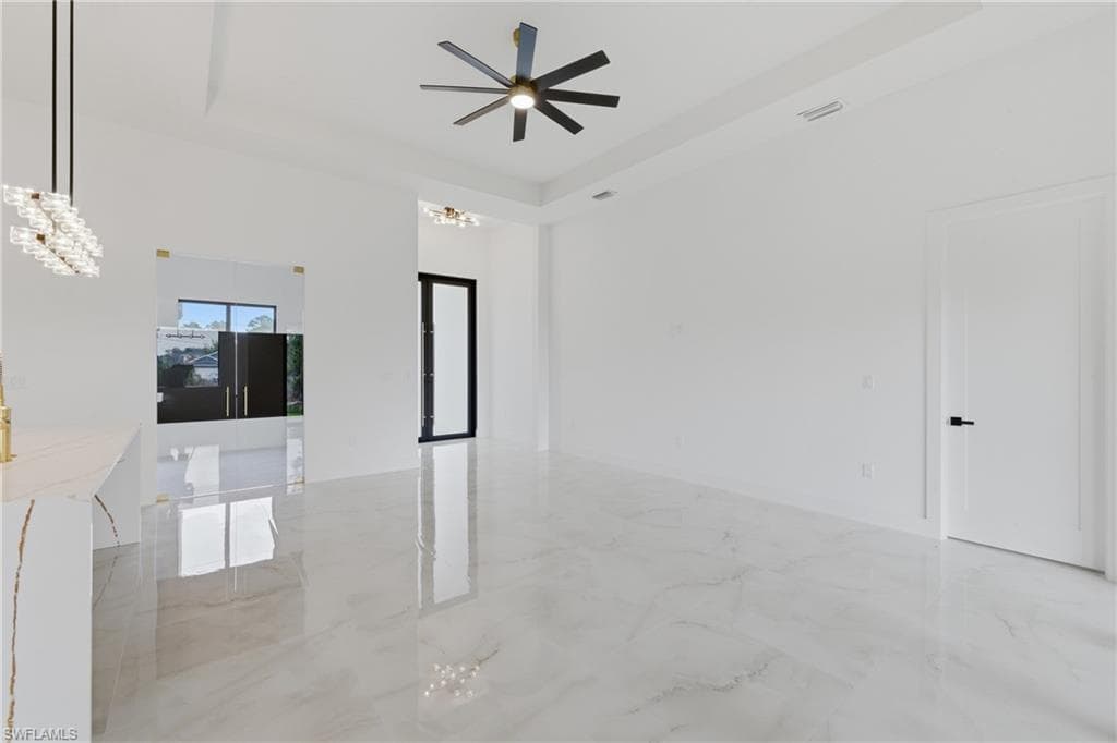 2809 7th ST SW-15