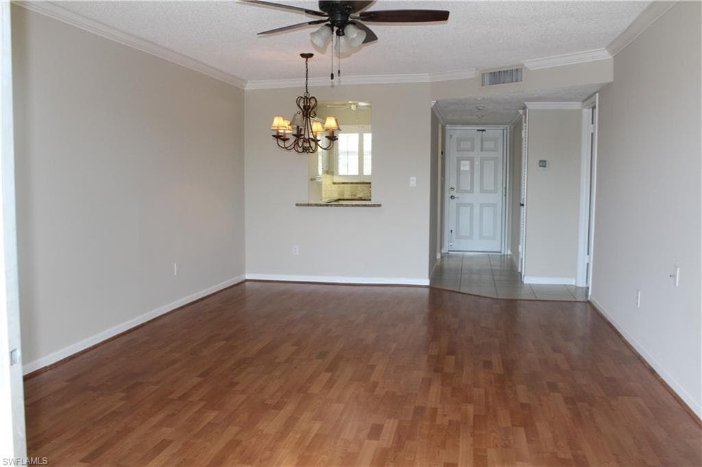 200 Forest Lakes BLVD 303-15