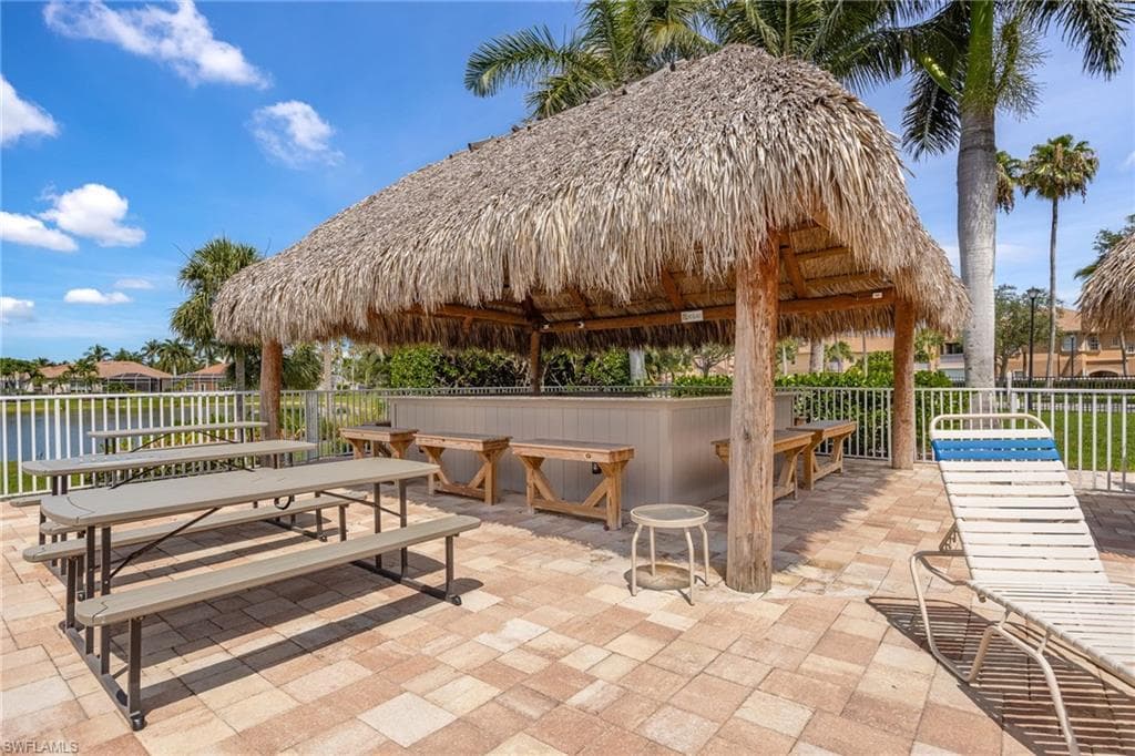 7900 Lake Sawgrass LOOP 4612-32