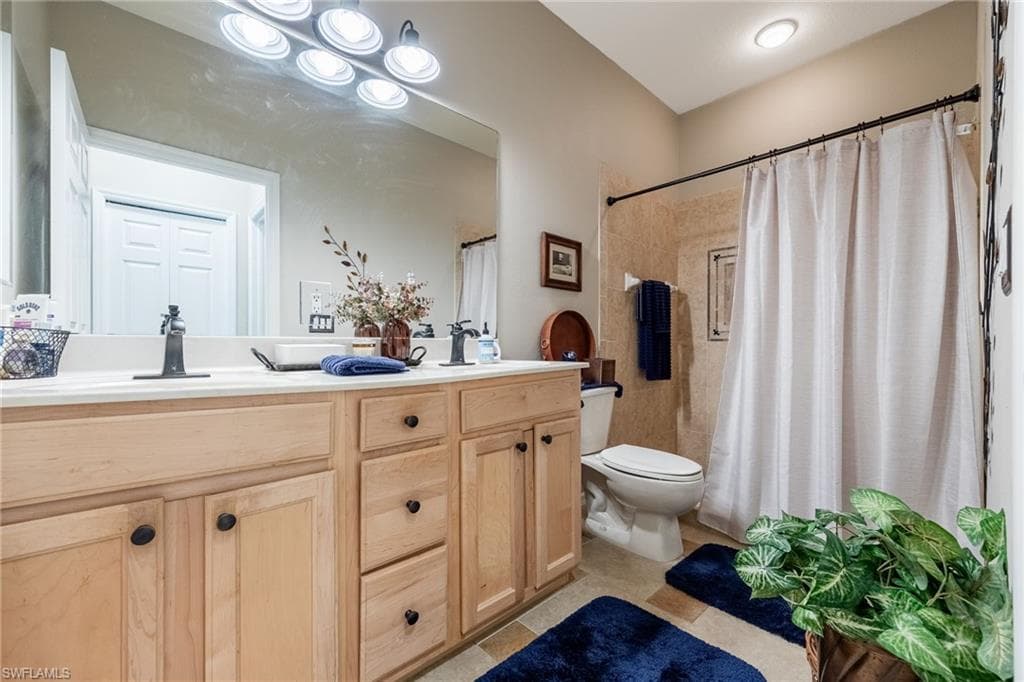 7900 Lake Sawgrass LOOP 4612-19