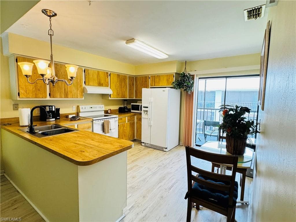 4903 Vincennes ST 212-5
