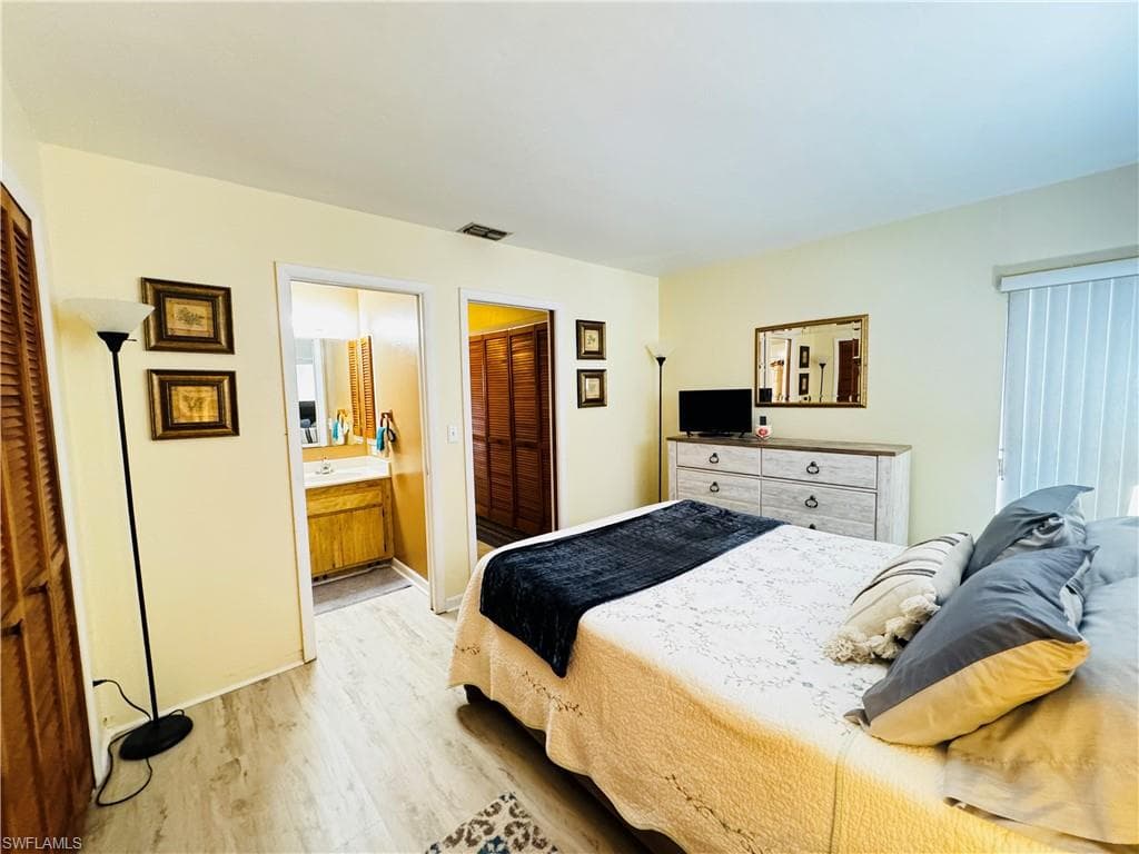 4903 Vincennes ST 212-20