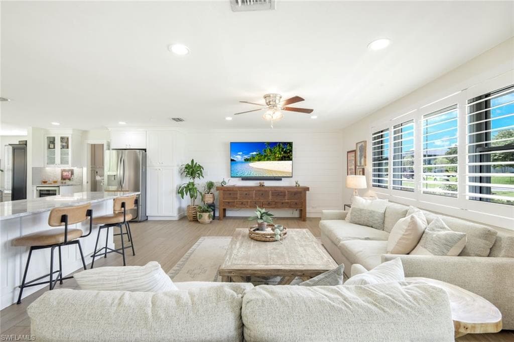 20621 Pine Tree LN-2