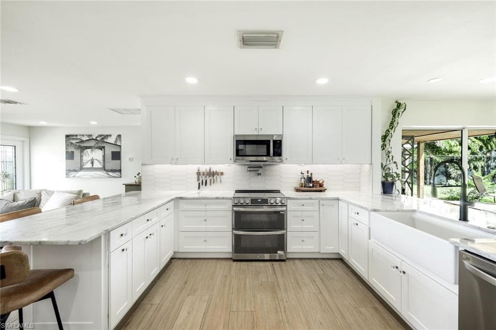 20621 Pine Tree LN-6
