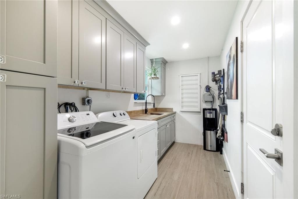 20621 Pine Tree LN-15