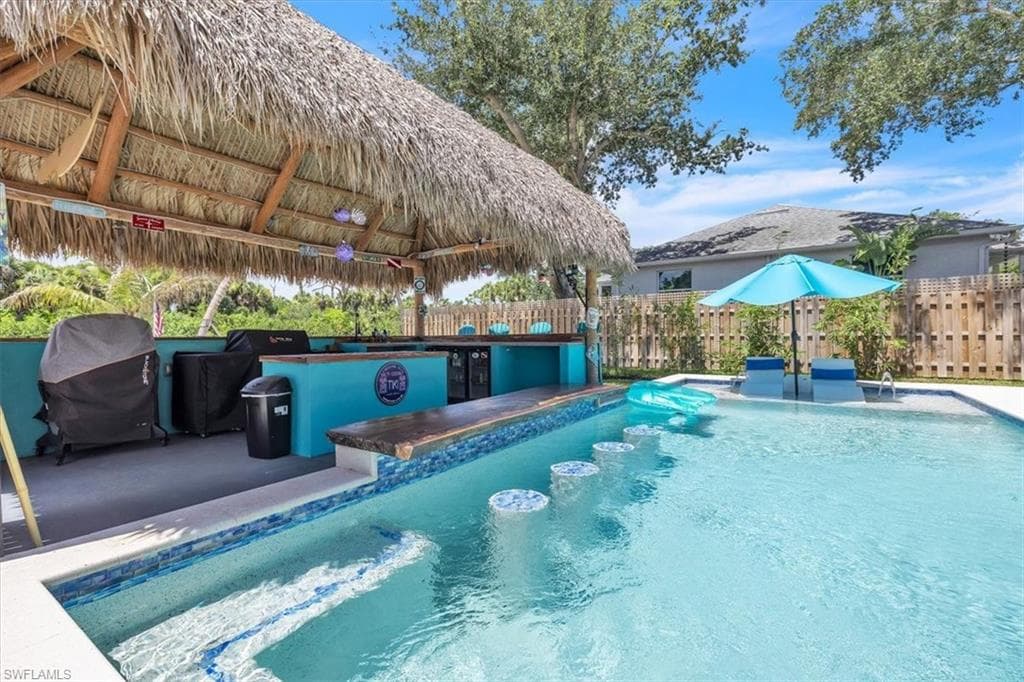 9470 Colony DR-37