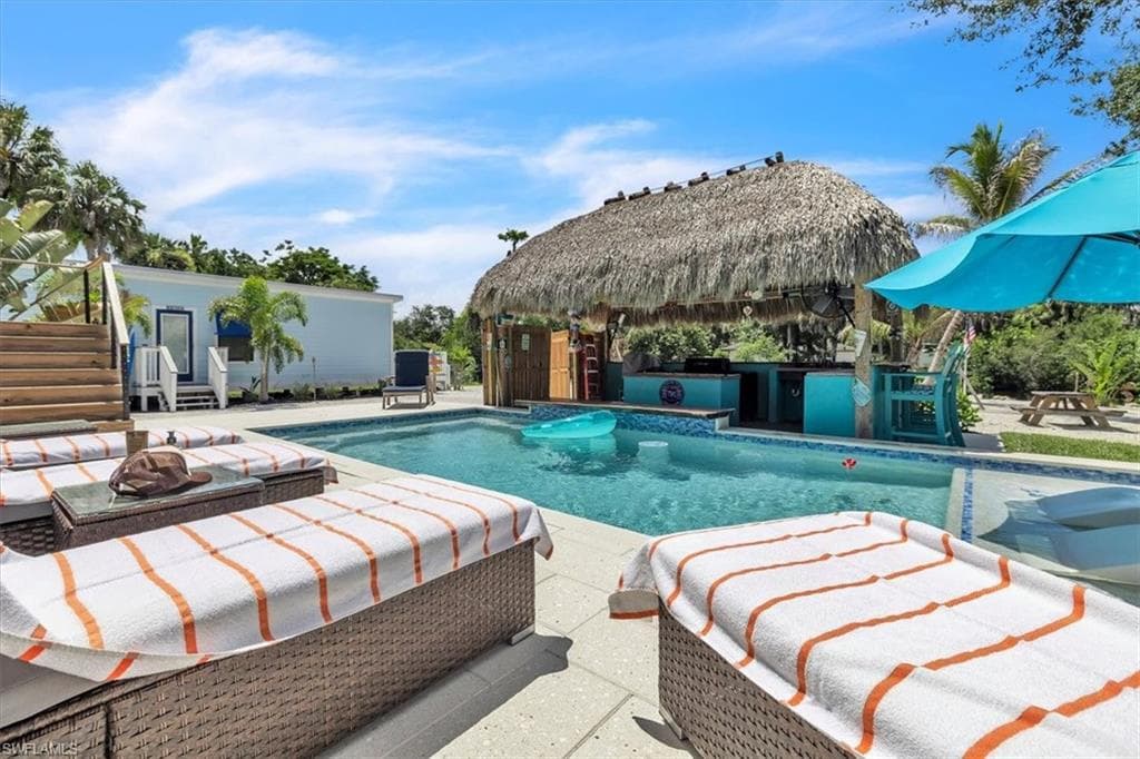 9470 Colony DR-48
