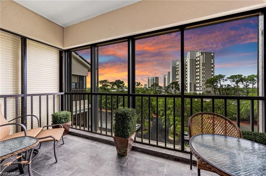 201 Arbor Lake DR 2-501-1