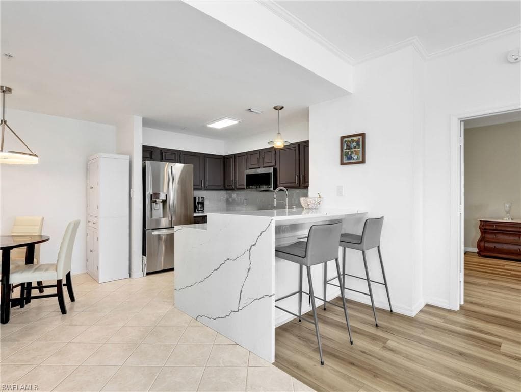 201 Arbor Lake DR 2-501-5