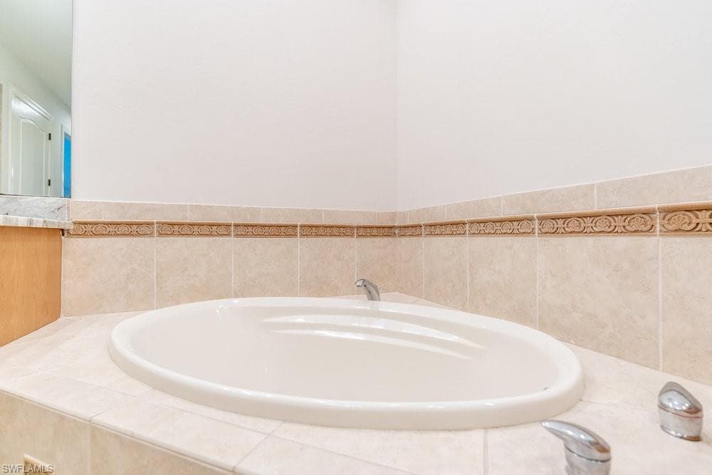 28485 ALTESSA WAY 102-19