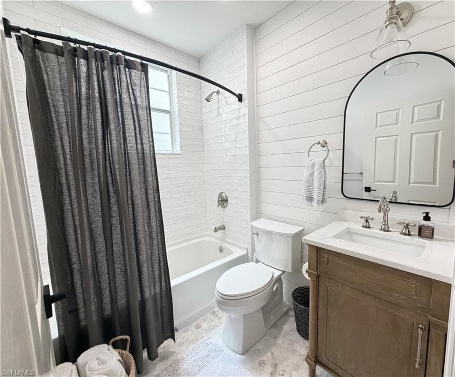 3062 Driftwood WAY 4301-10