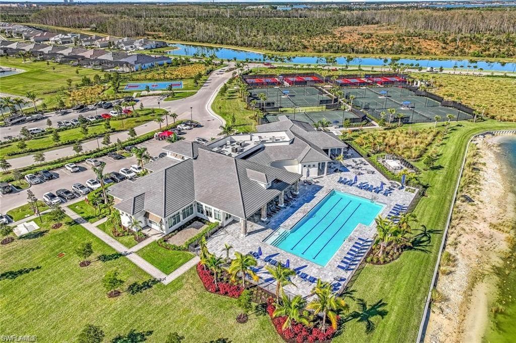 15248 Blue Bay CIR-43