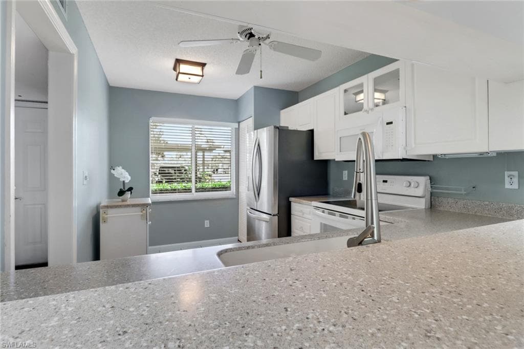4556 Andover WAY E106-13