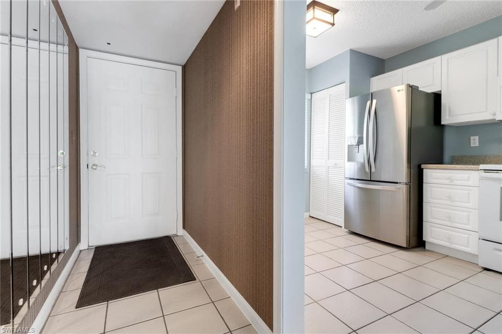 4556 Andover WAY E106-9
