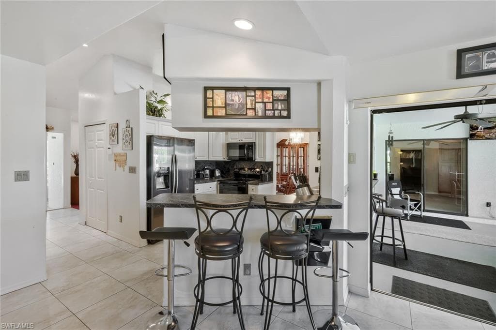 1441 San Marcos BLVD-13