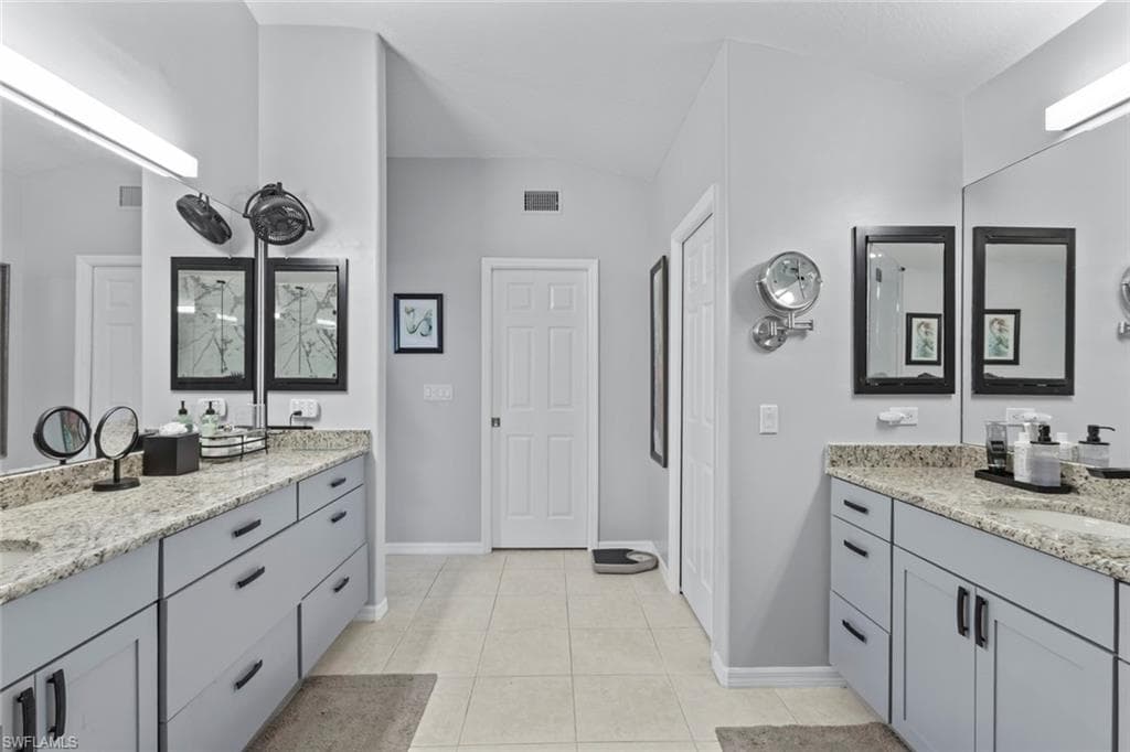 12220 Siesta DR-27