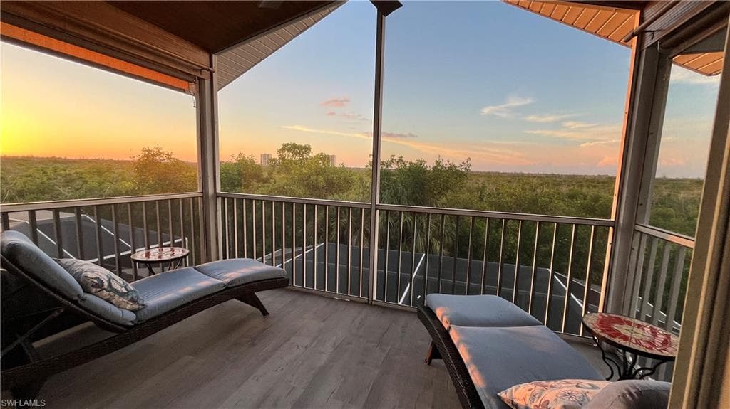 12220 Siesta DR-4