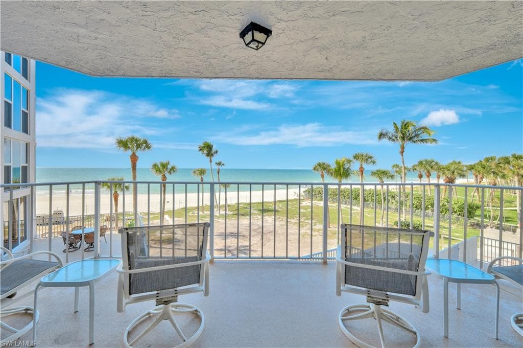 10701 Gulf Shore DR 302-1