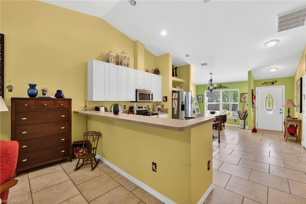 5520 Phillips ST-17