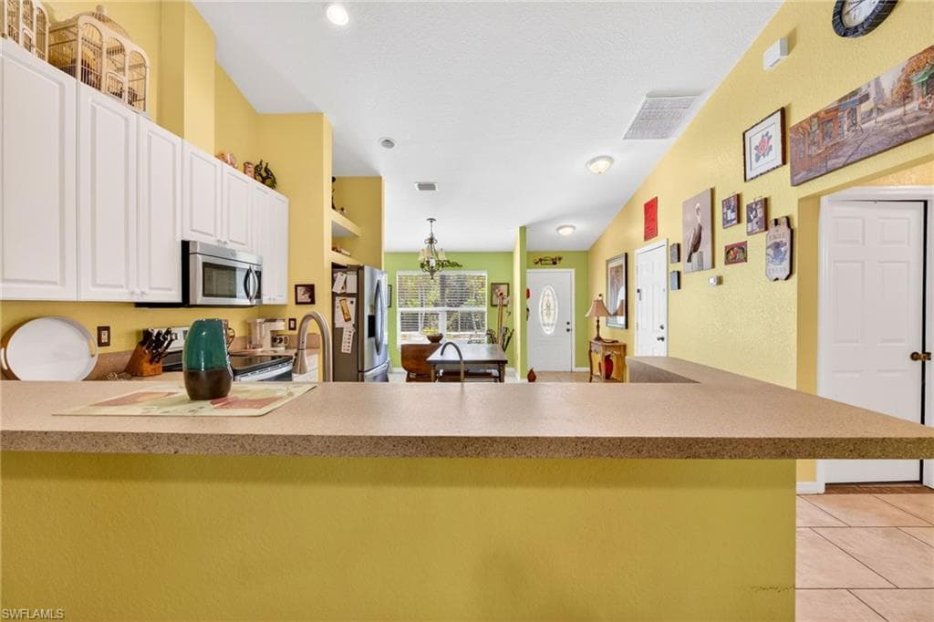 5520 Phillips ST-12