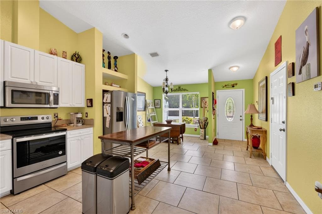 5520 Phillips ST-14