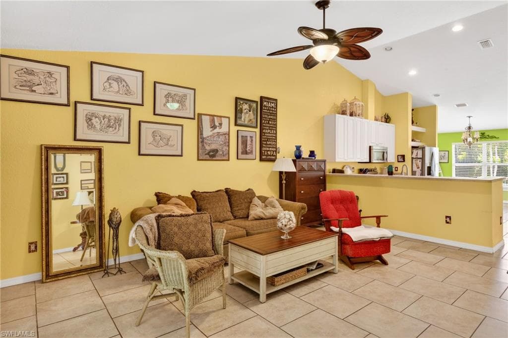 5520 Phillips ST-11