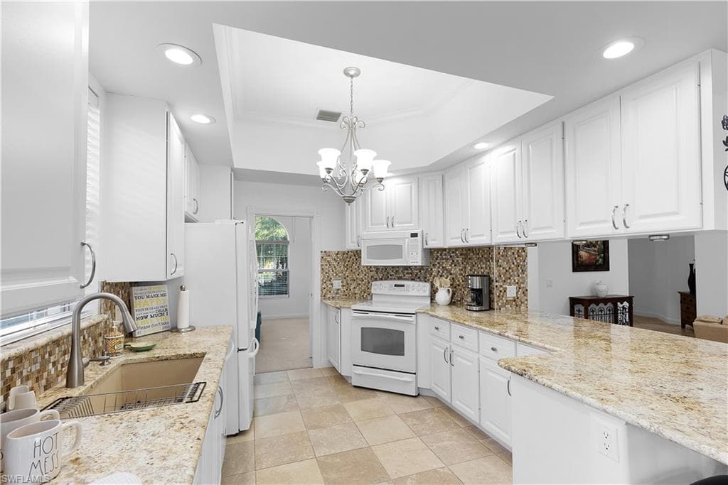 7983 Valentina CT-22