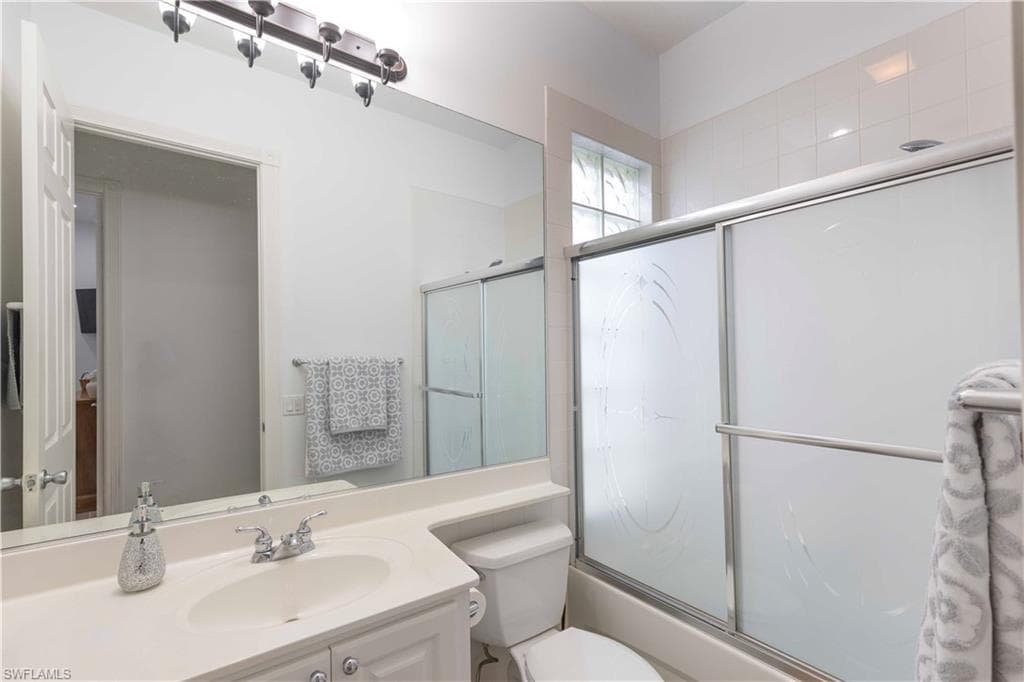 7983 Valentina CT-36