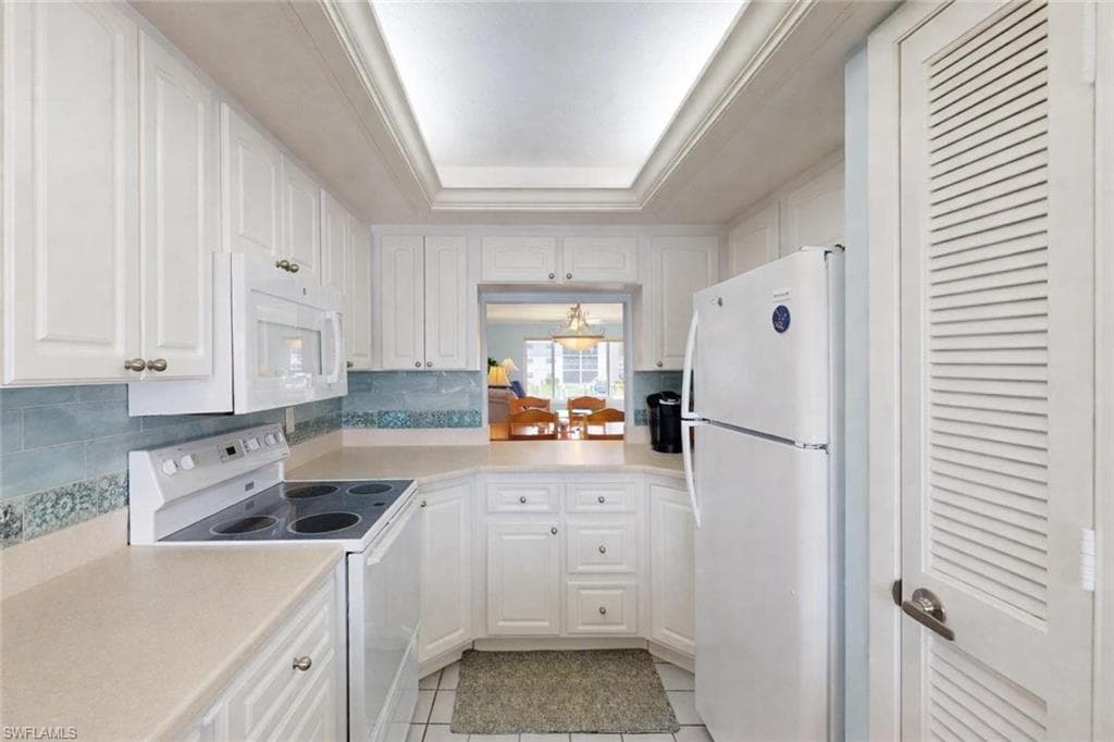 4229 SE 19th PL 2E-7