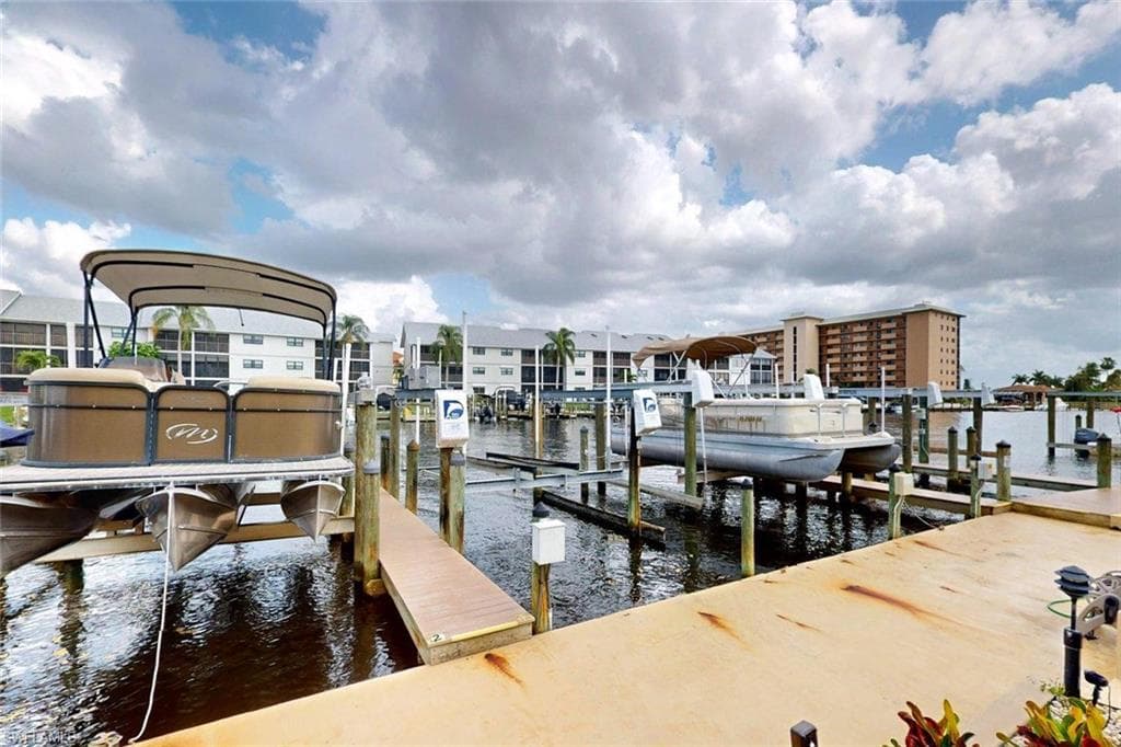 4229 SE 19th PL 2E-34