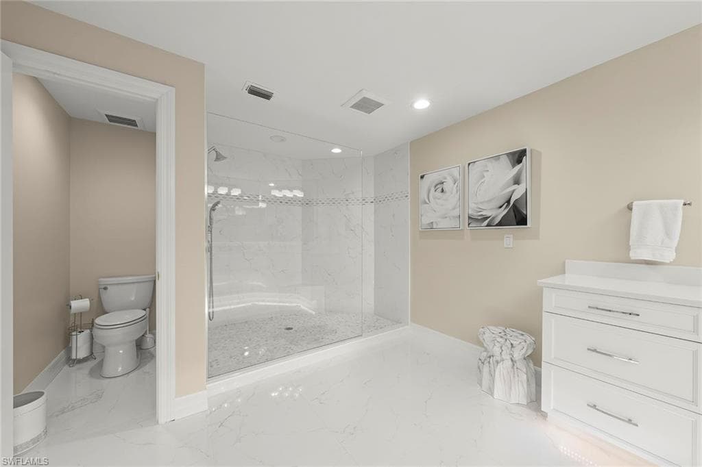 3491 Ballybridge CIR 203-26