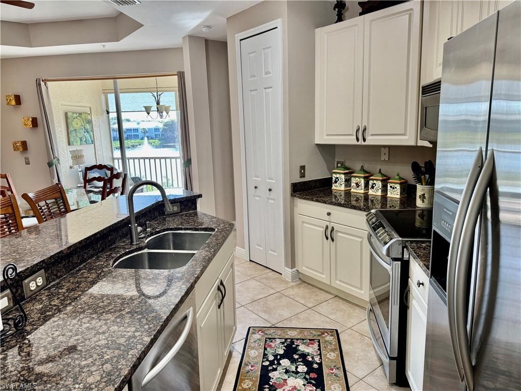 1390 Sweetwater CV 203-13