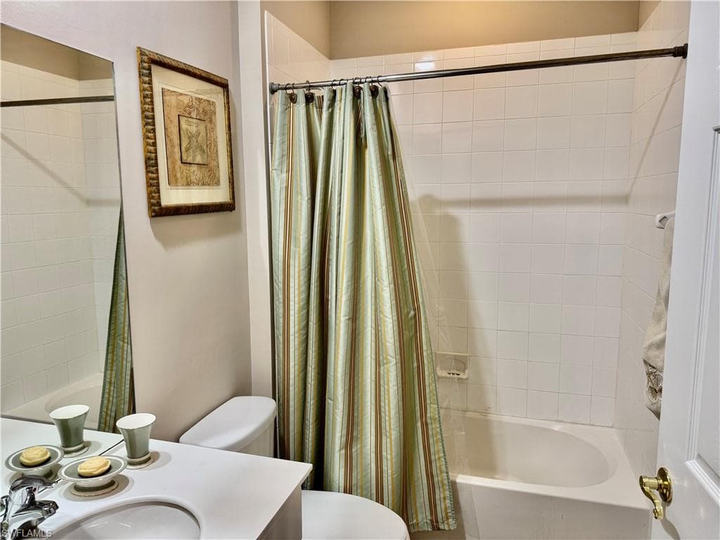1390 Sweetwater CV 203-11