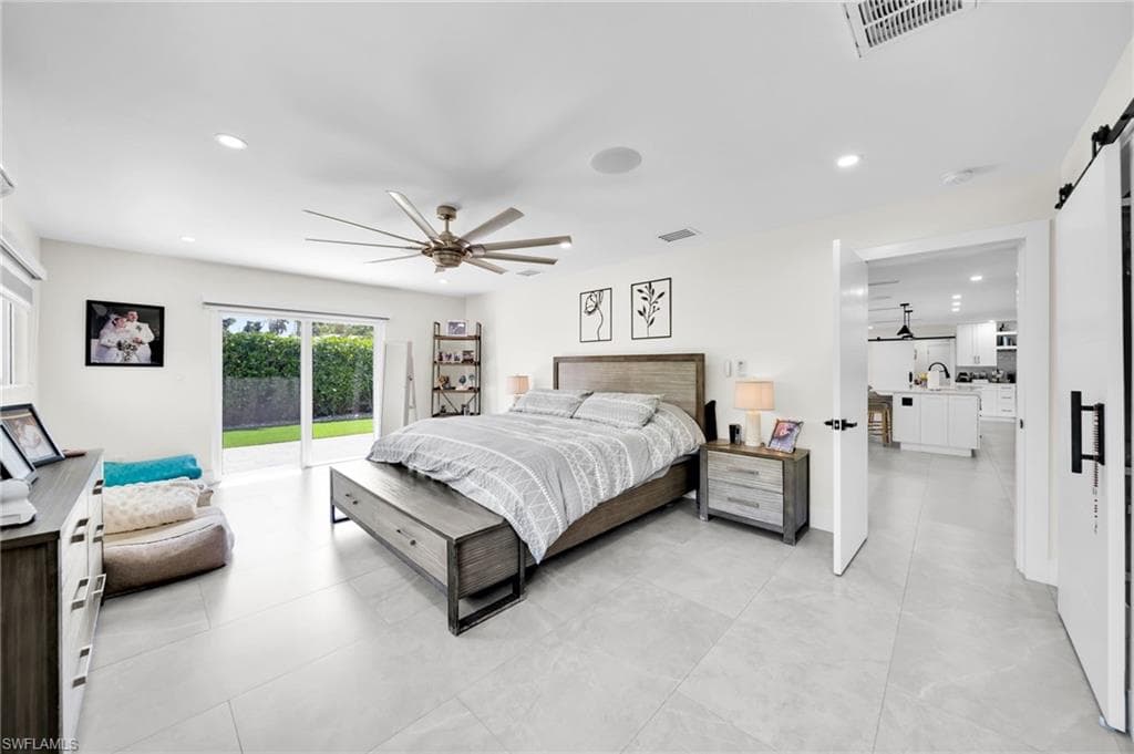 1574 Ricardo AVE-22