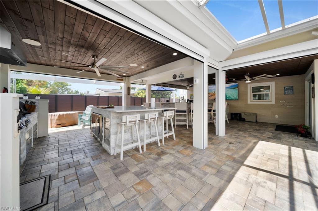1574 Ricardo AVE-38