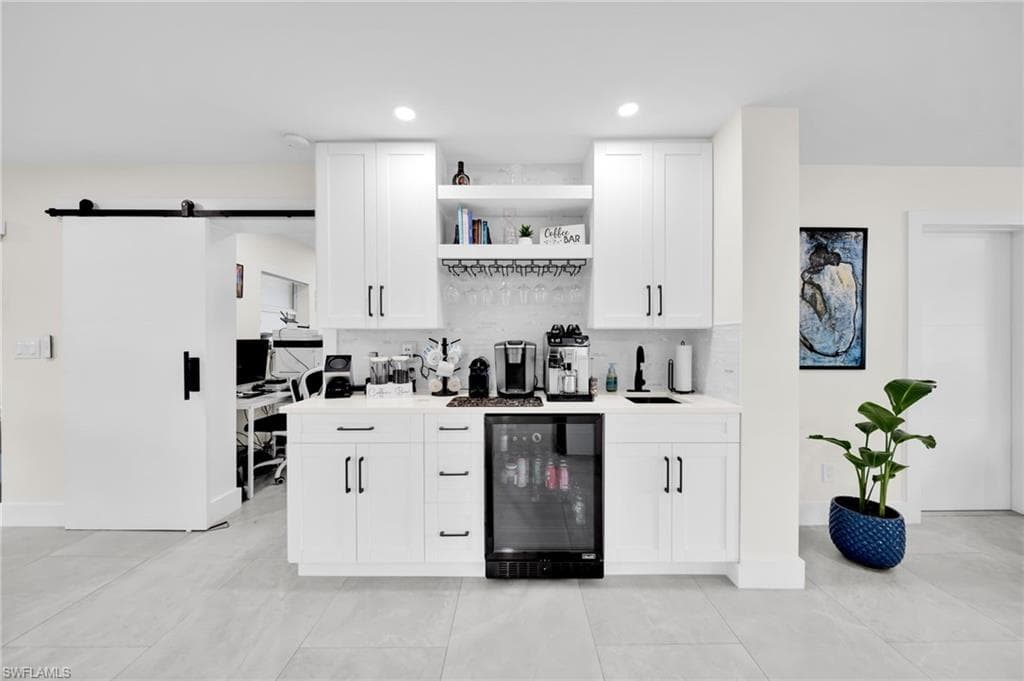 1574 Ricardo AVE-35