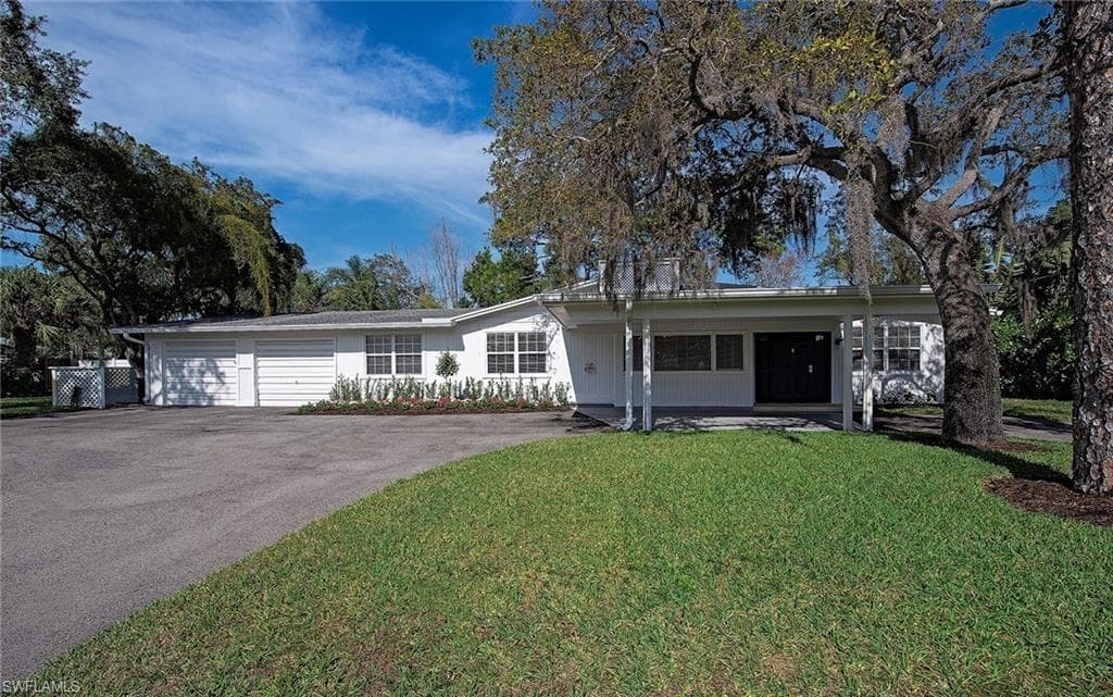 1281 Diana AVE-4