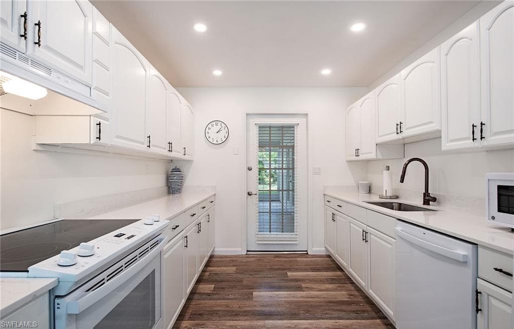 1281 Diana AVE-8