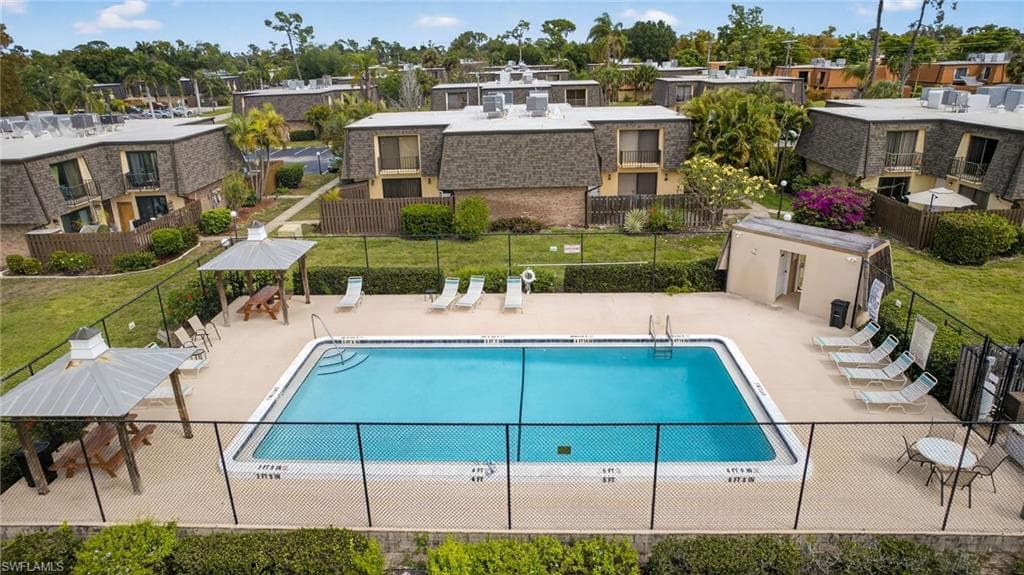 5576 Malt DR 4-28