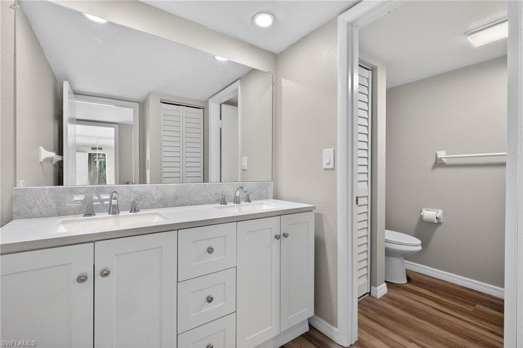 5576 Malt DR 4-15