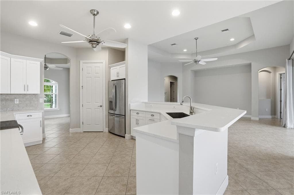 5672 Whispering Willow WAY-16