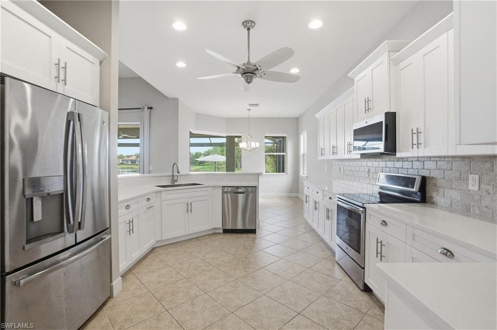 5672 Whispering Willow WAY-4