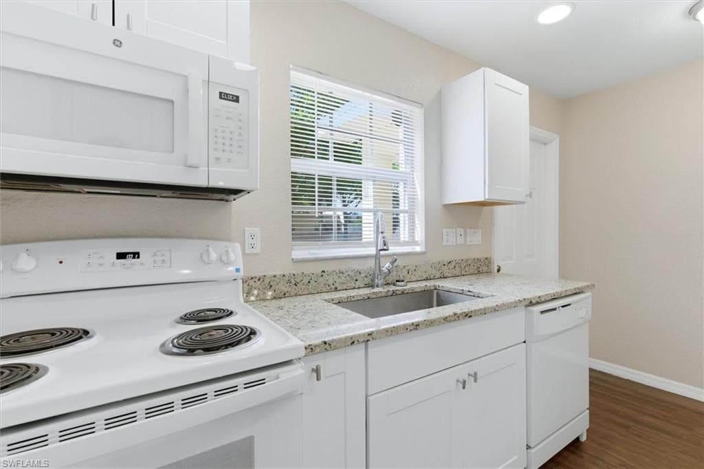 5257 Leeds RD-12