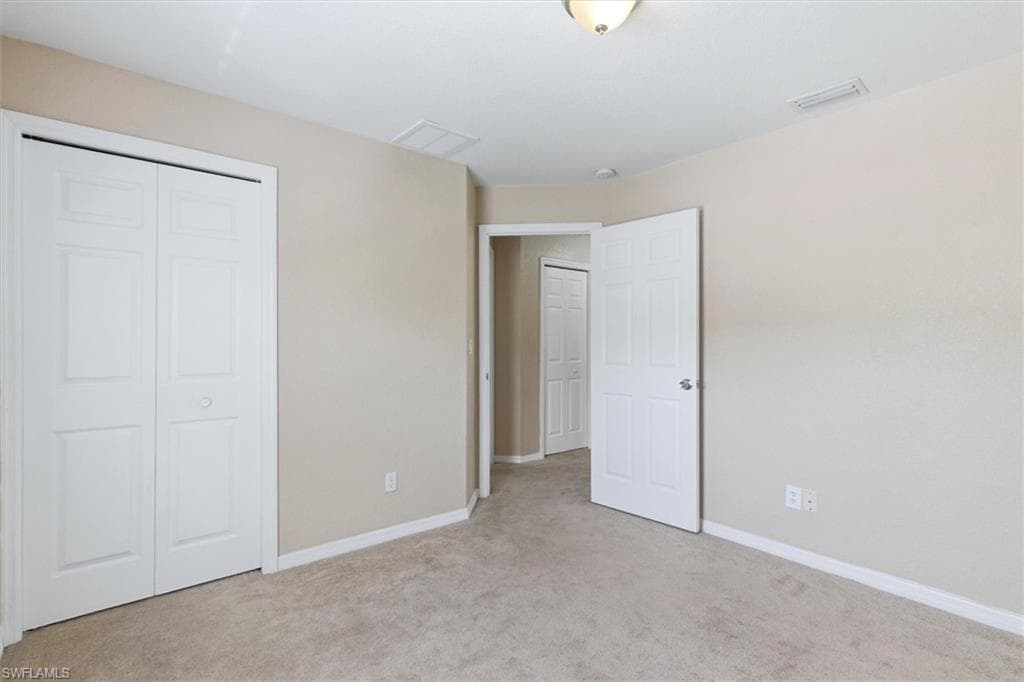 5257 Leeds RD-18