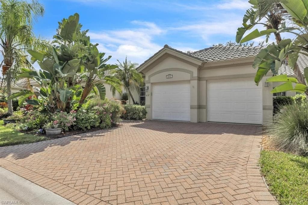 837 Vistana CIR 20-1