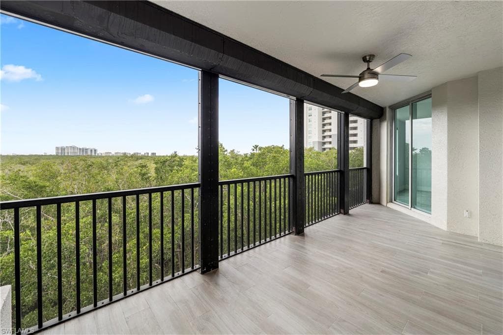 425 Cove Tower DR 403-23
