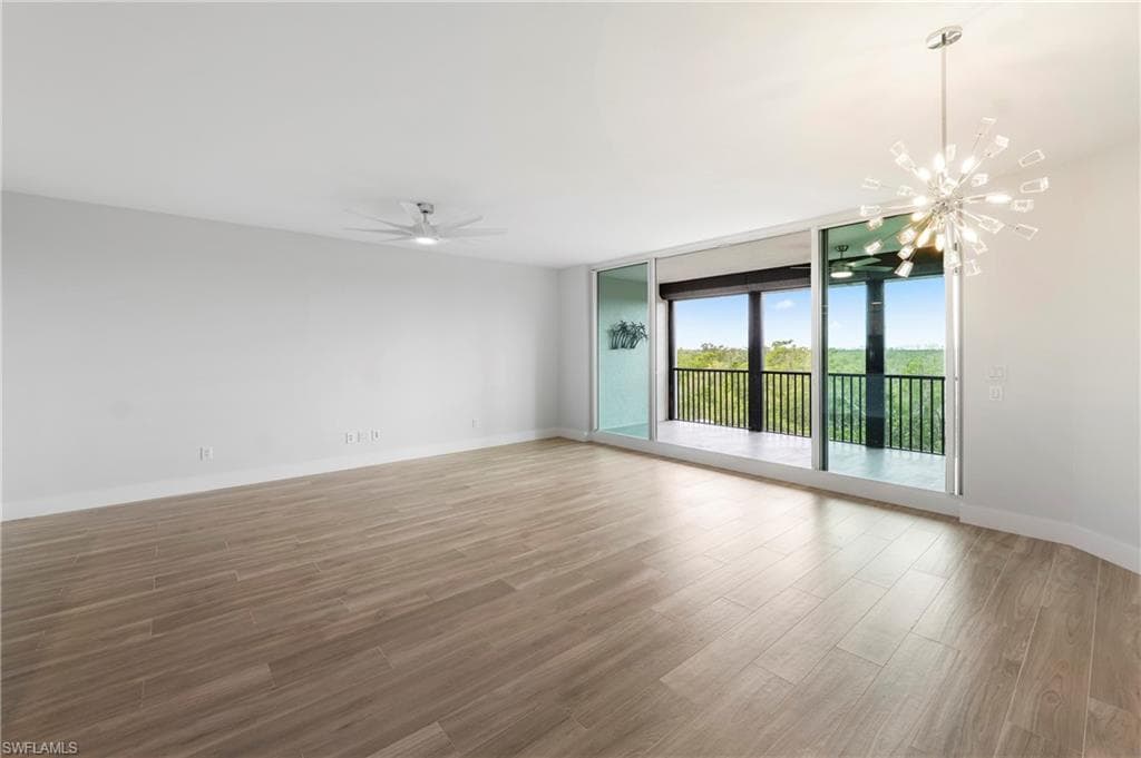425 Cove Tower DR 403-3